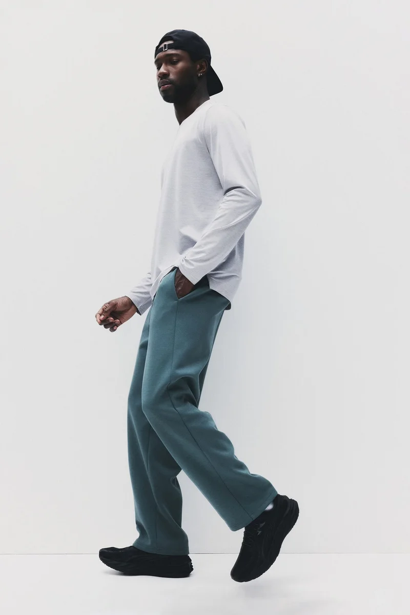 اتش اند ام بنطلون رياضي بقصّة عادية